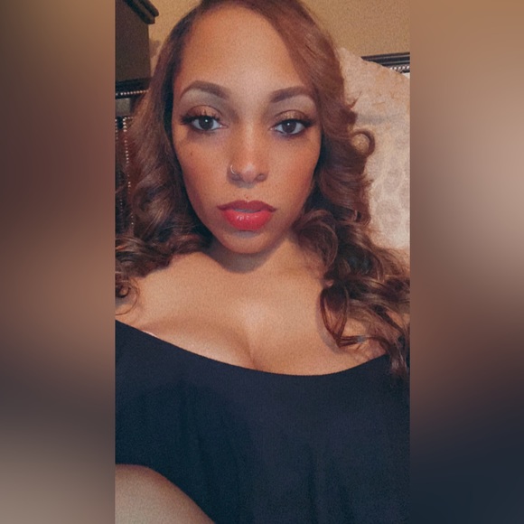 Meet your Posher, Jessica - Picture 4 of 9